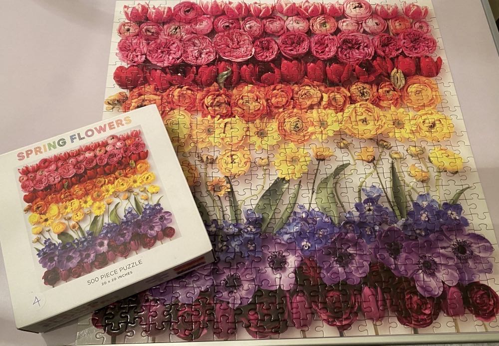 Spring Flowers - Galison puzzle collectible [Barcode 9780735359710] - Main Image 3