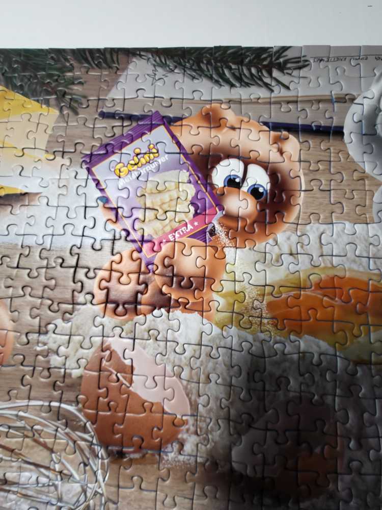 Gelini’s Christmas Bakery - Ravenburger puzzle collectible [Barcode 4005556167135] - Main Image 4