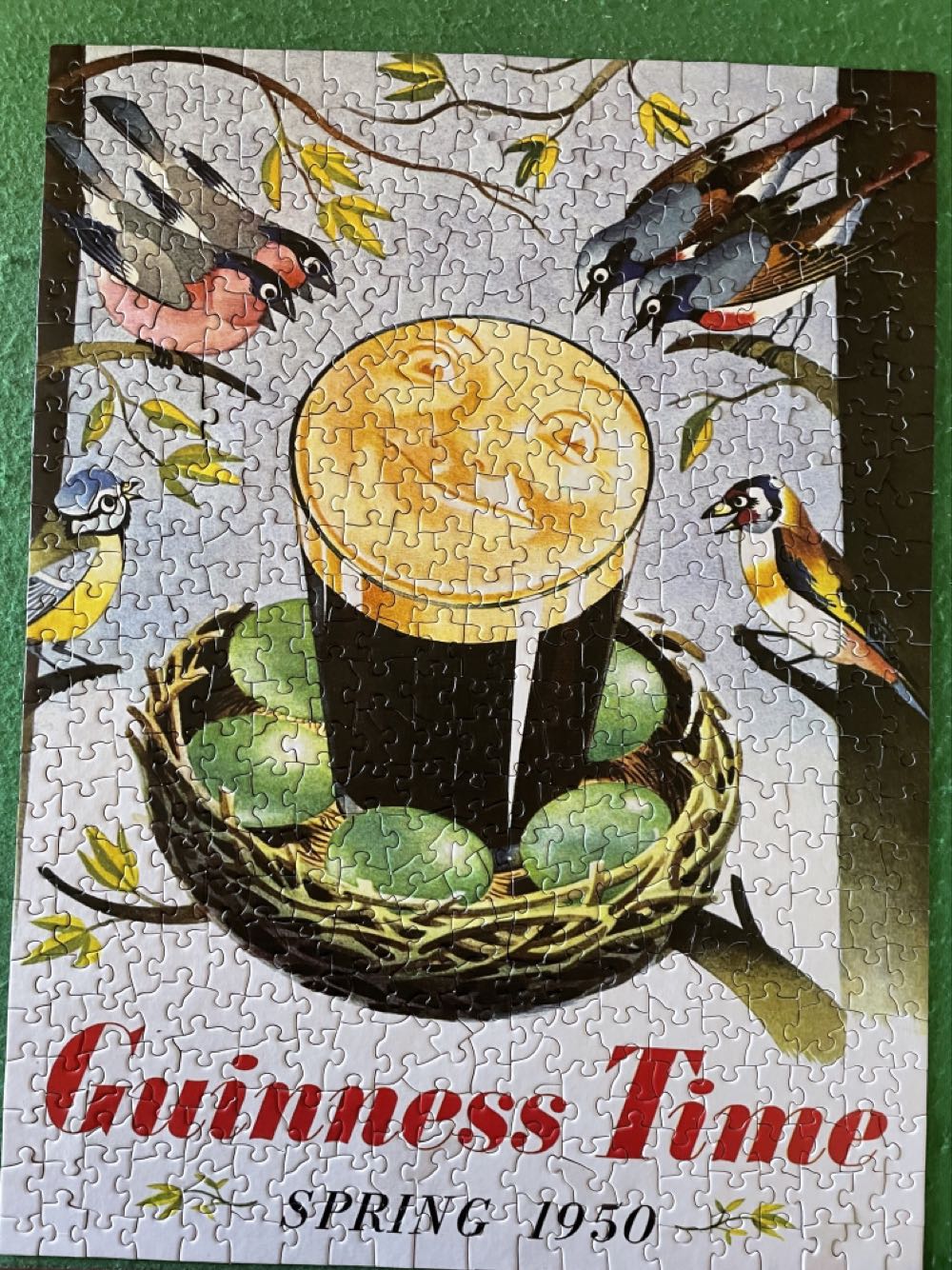 Guinness Time - Spring 1950 - New York Puzzle Company puzzle collectible [Barcode 819844016890] - Main Image 2