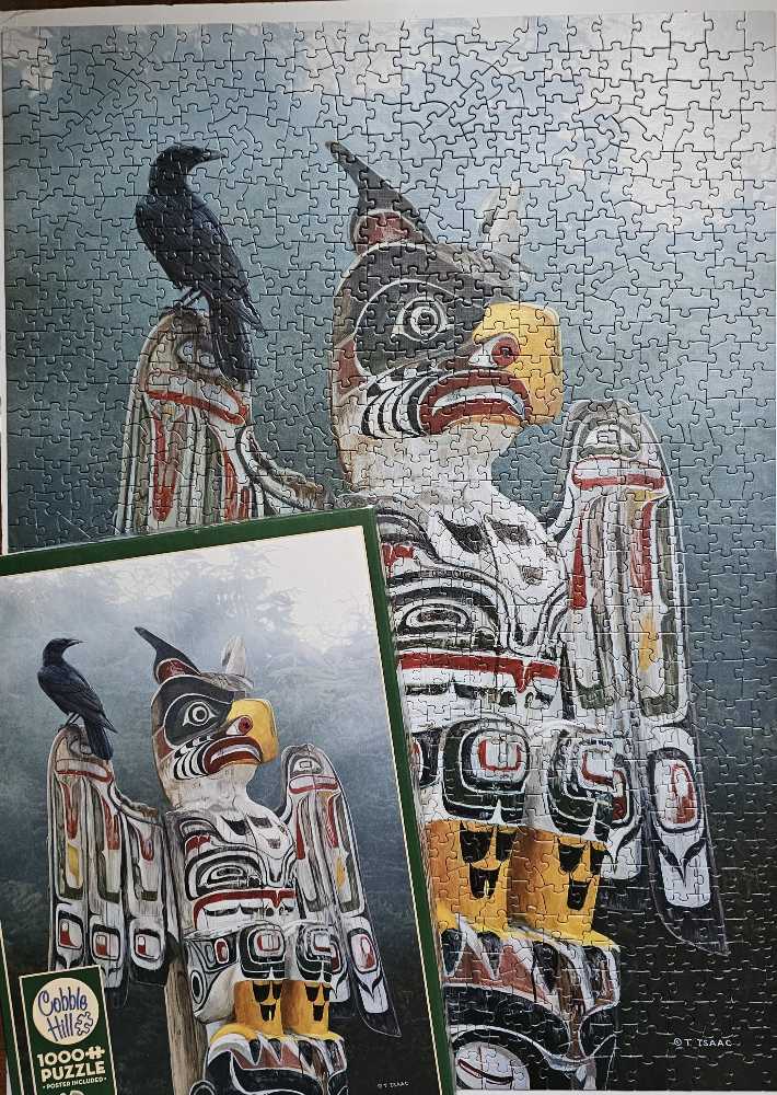 Totem Pole In The Mist - Cobble Hill puzzle collectible [Barcode 625012800853] - Main Image 3