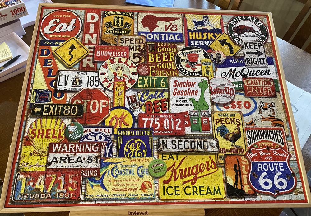 Great Old Signs - White Mountain puzzle collectible [Barcode 724819264841] - Main Image 2