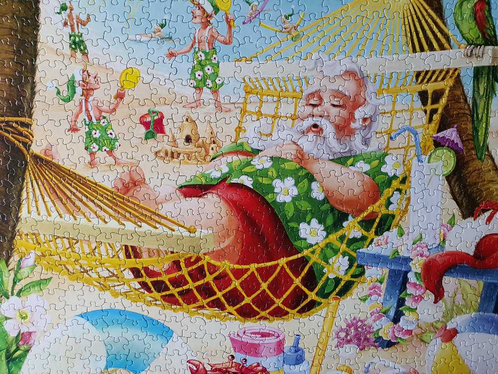 Santa’s Vacation Christmas - Vermont Christmas Company puzzle collectible [Barcode 871241009684] - Main Image 3