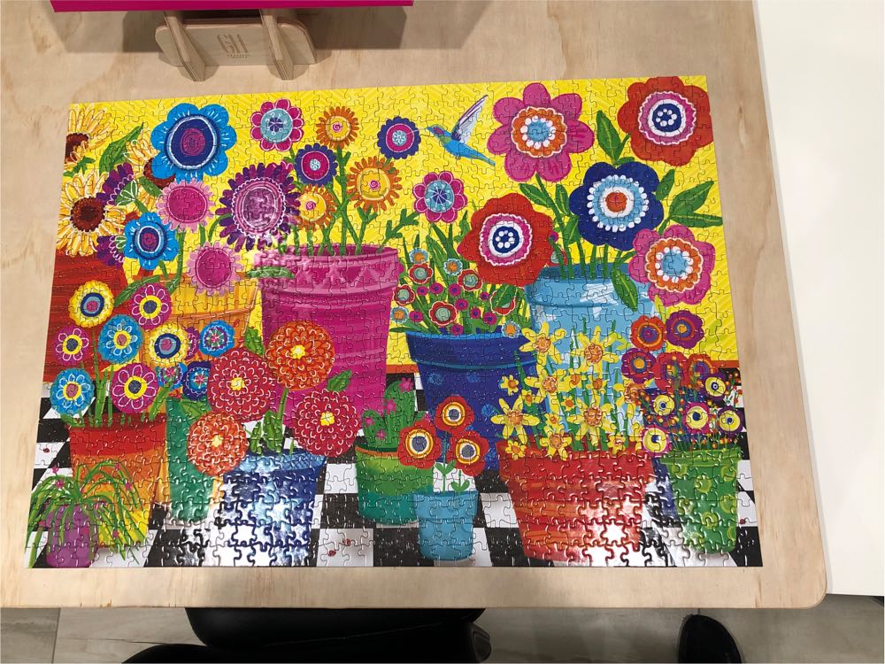 Potted Posies - Page Publications puzzle collectible [Barcode 9781648330391] - Main Image 3