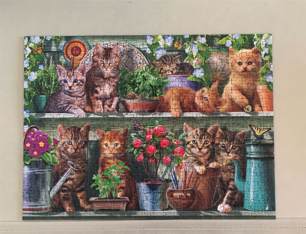 Cats On The Shelf - Ravensburger puzzle collectible [Barcode 4005556148240] - Main Image 2