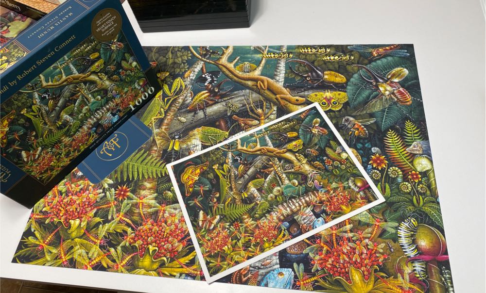 Mantis Mundi - Art & Fable puzzle collectible [Barcode 850006234288] - Main Image 4