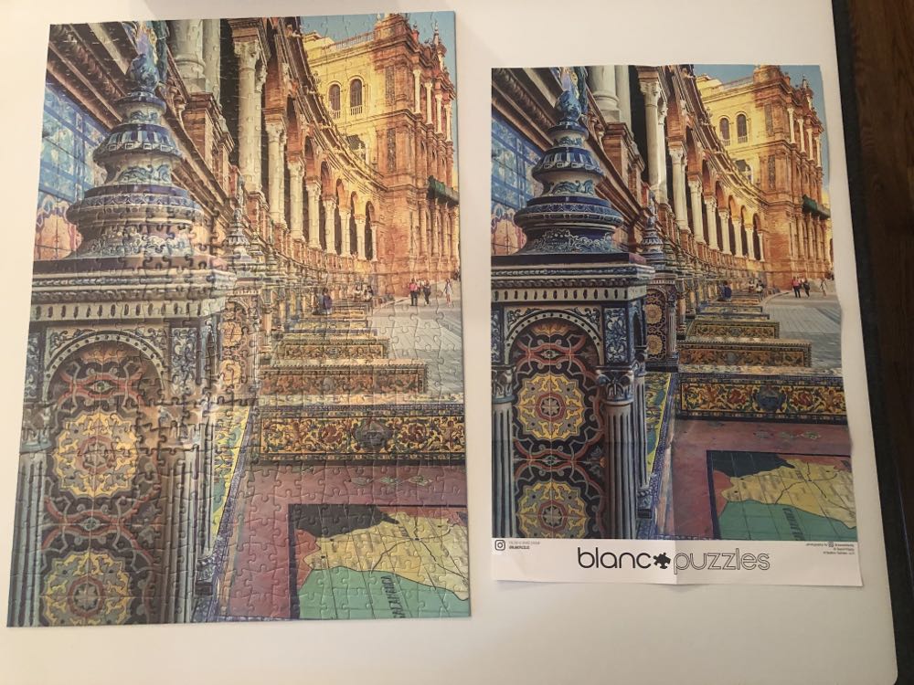 Spanish Tiles - Blanc puzzle collectible [Barcode 079346550203] - Main Image 3