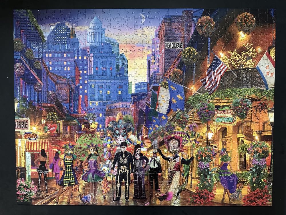 Cities In Color: The Big Easy, New Orleans - Buffalo puzzle collectible [Barcode 079346171286] - Main Image 2
