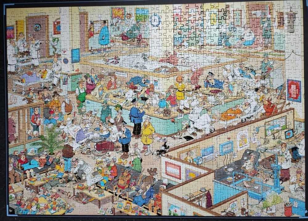 Jan van Haasteren. Van Harte Beterschap - Jumbo puzzle collectible - Main Image 4