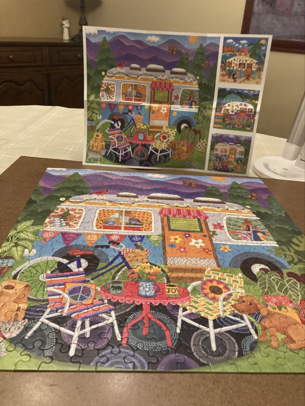 Happy Campers - Mountain Camper - Ceaco puzzle collectible [Barcode 021081222624] - Main Image 2