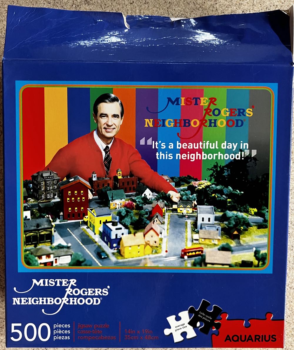 Mr. Rogers Neighborhood - Aquarius puzzle collectible [Barcode 840391137370] - Main Image 2