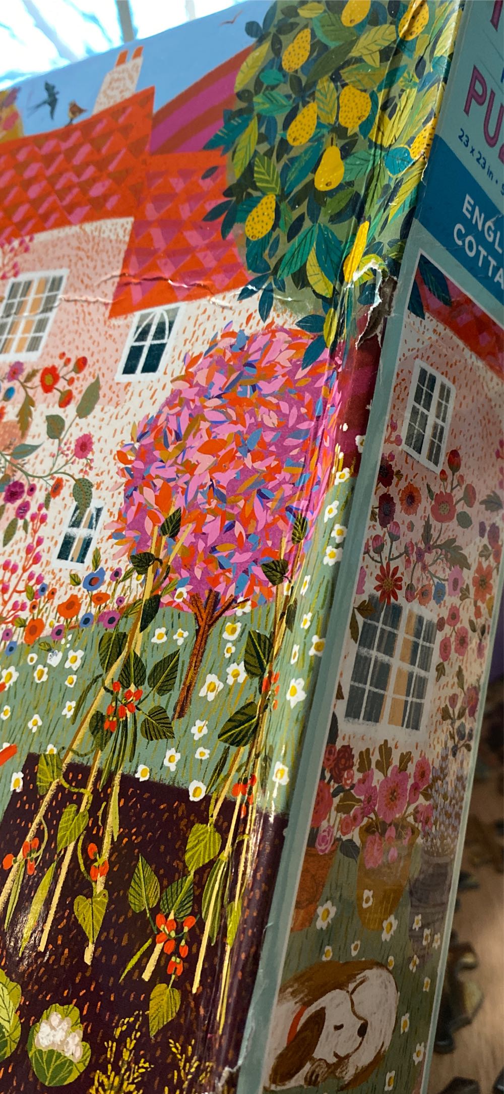 English Cottage - eeBoo Piece & Love puzzle collectible [Barcode 689196511578] - Main Image 4