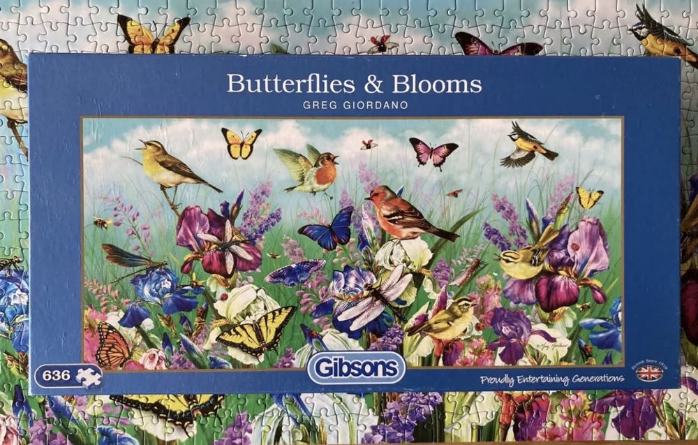 Butterflies & Blooms - Gibsons puzzle collectible [Barcode 5012269040197] - Main Image 4