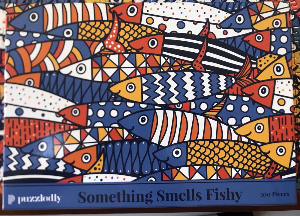 Something Smells Fishy 🐠🐟🐡 - Puzzedly 🇺🇸 puzzle collectible [Barcode 860003684207] - Main Image 2
