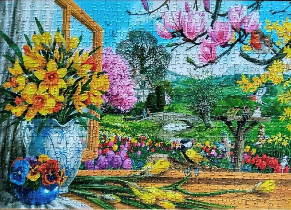 Springtime Splendour - Gibsons puzzle collectible [Barcode 5012269030440] - Main Image 3