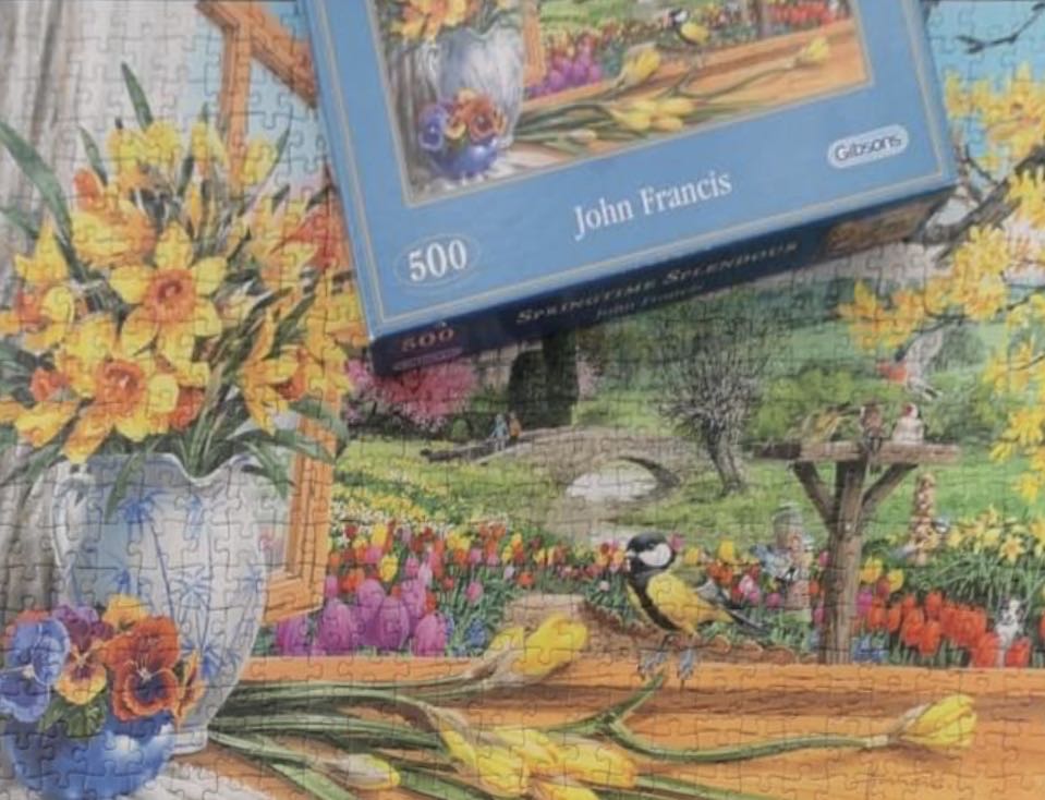 Springtime Splendour - Gibsons puzzle collectible [Barcode 5012269030440] - Main Image 4