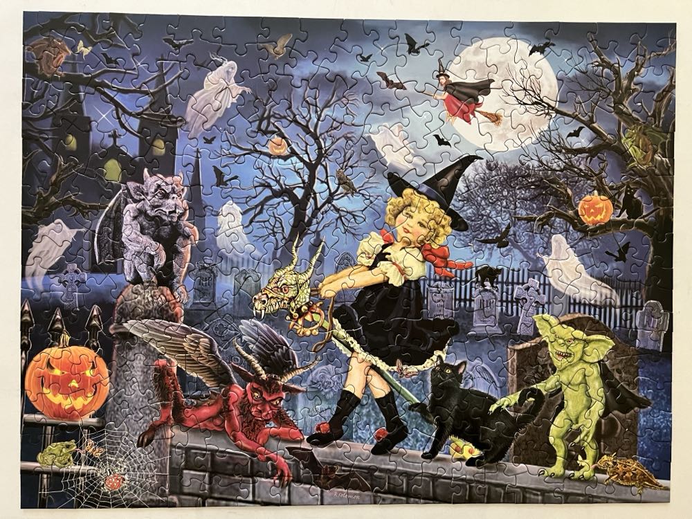 Littlest Witch’s Halloween Party - Bits And Pieces puzzle collectible [Barcode 192949041586] - Main Image 2