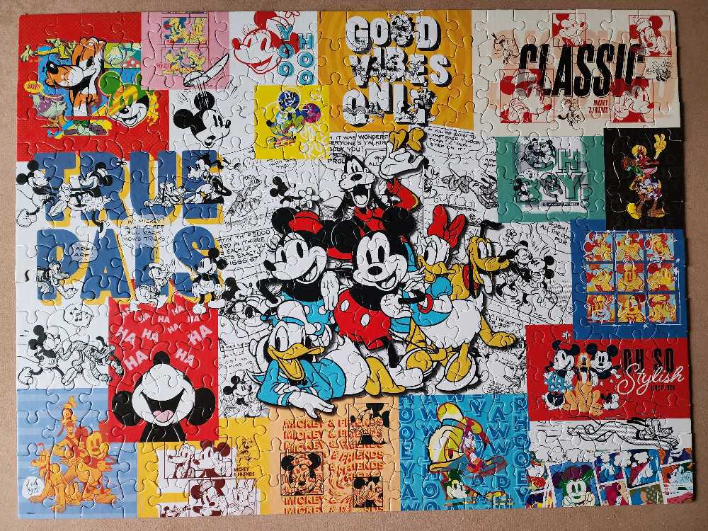 Mickey And Friends - Ceaco puzzle collectible [Barcode 021081222679] - Main Image 3