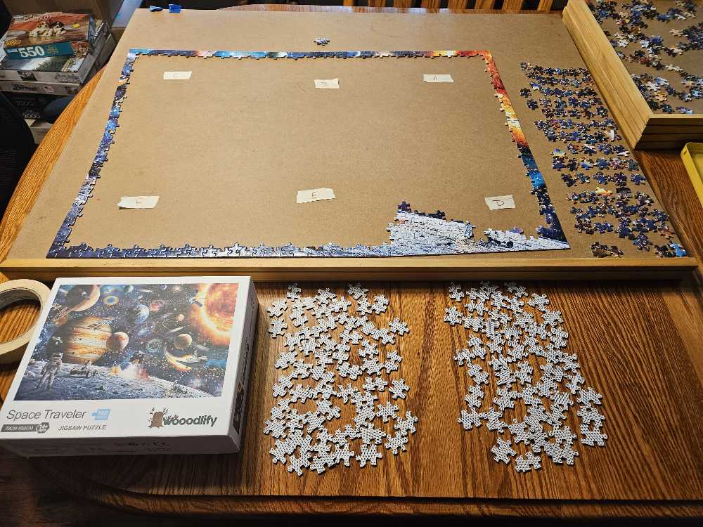 Unknown - Generic puzzle collectible - Main Image 3