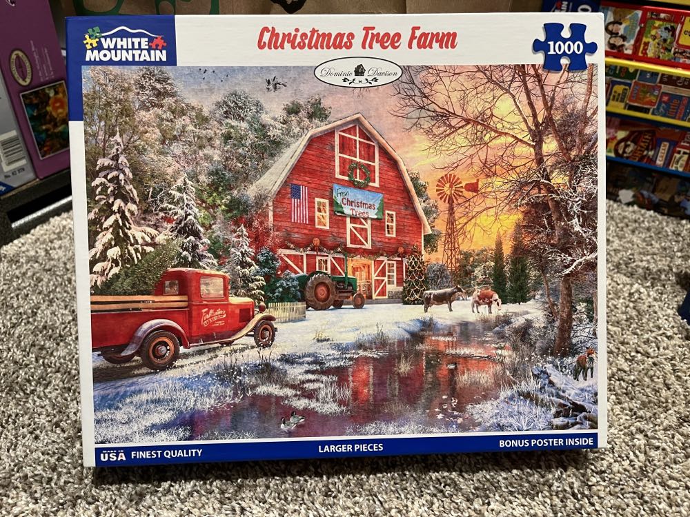 Christmas Tree Farm - White Mountain puzzle collectible [Barcode 724819264988] - Main Image 2