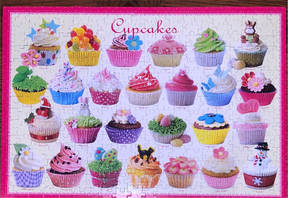 Cupcakes - Eurographics puzzle collectible [Barcode 628136305198] - Main Image 2