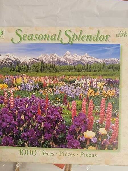 Seasonal Splender Spring FLOWERS  puzzle collectible [Barcode 653569063001] - Main Image 2