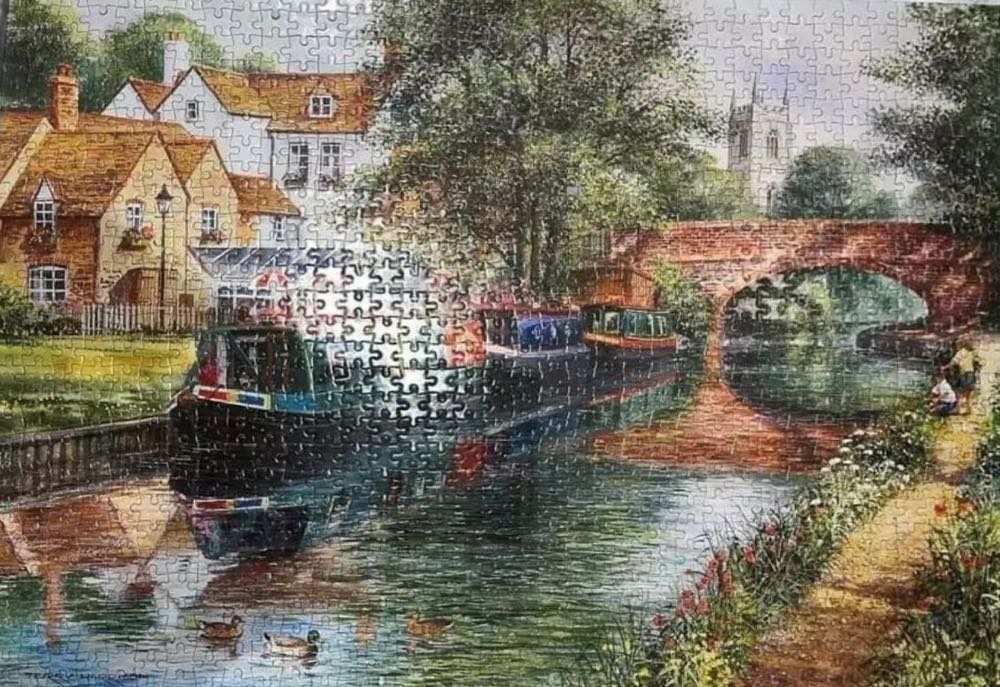 Lunchtime Stopover - Gibsons puzzle collectible [Barcode 5012269008395] - Main Image 3