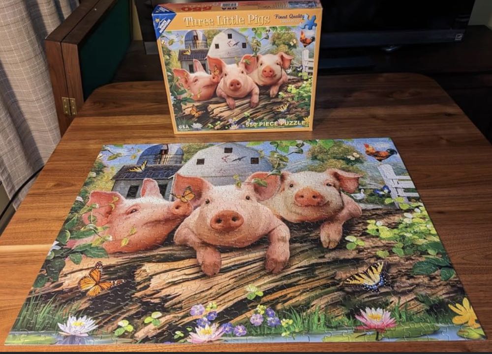 Three Little Pigs (Traveller) - White Mountain Puzzles, Inc. puzzle collectible [Barcode 724819254422] - Main Image 3