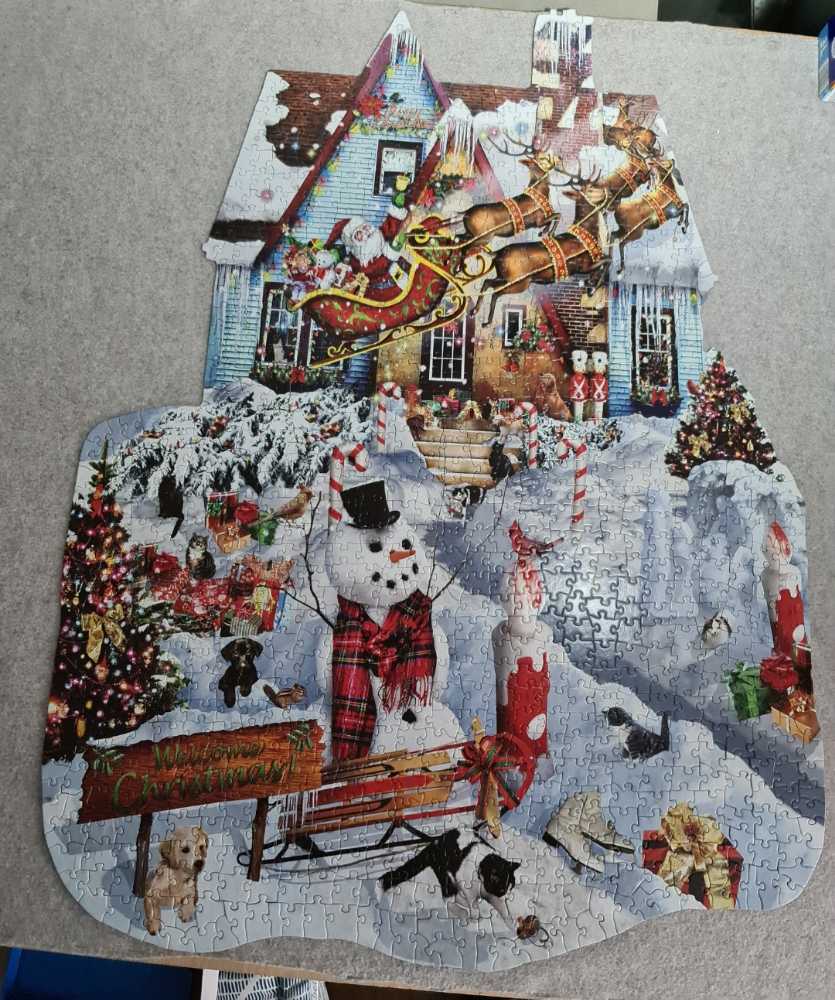 Christmas At Our House - SunsOut 🇺🇸 puzzle collectible [Barcode 796780955394] - Main Image 2