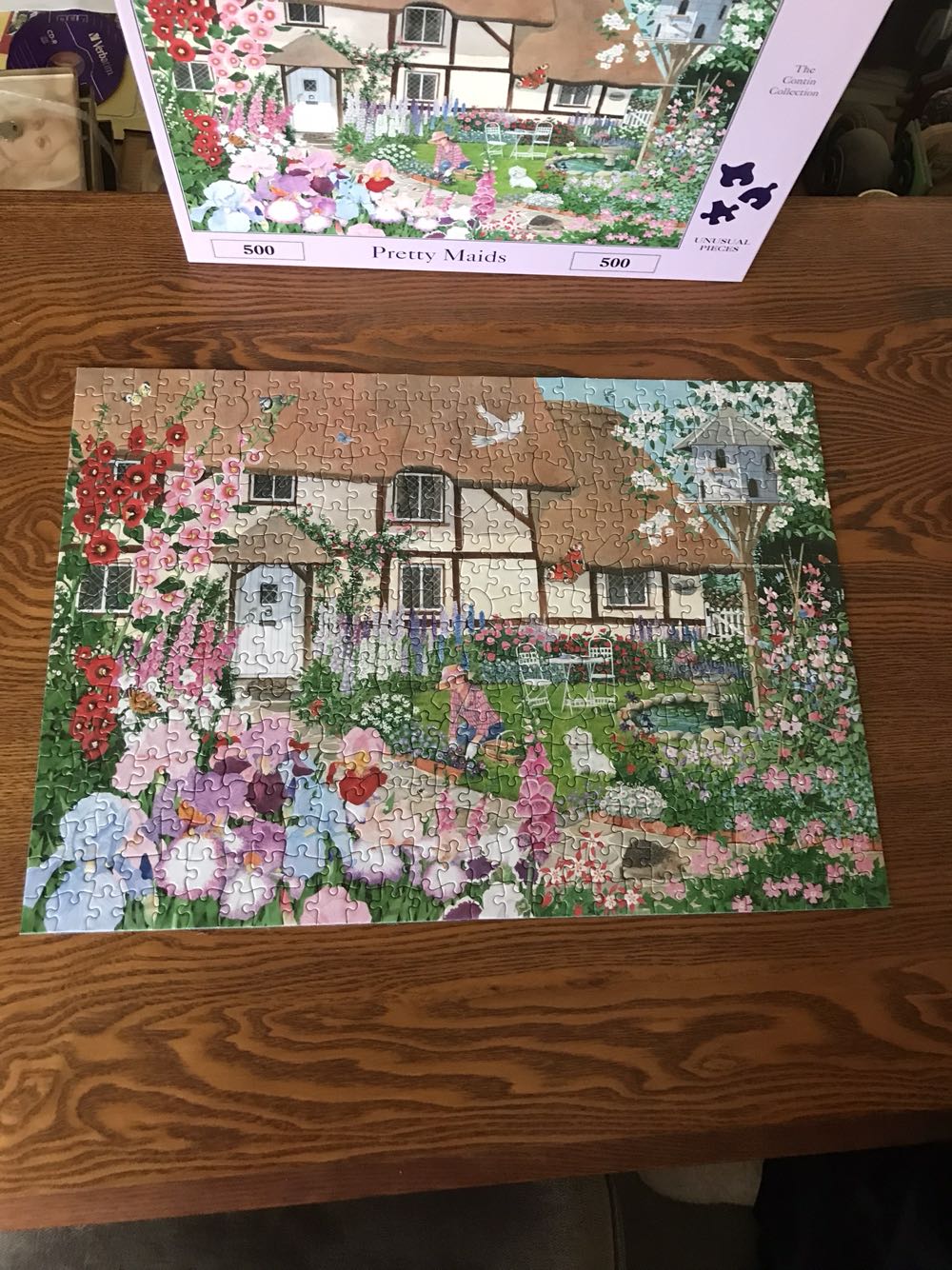 Pretty Maids - House Of Puzzles puzzle collectible [Barcode 5060002004432] - Main Image 2