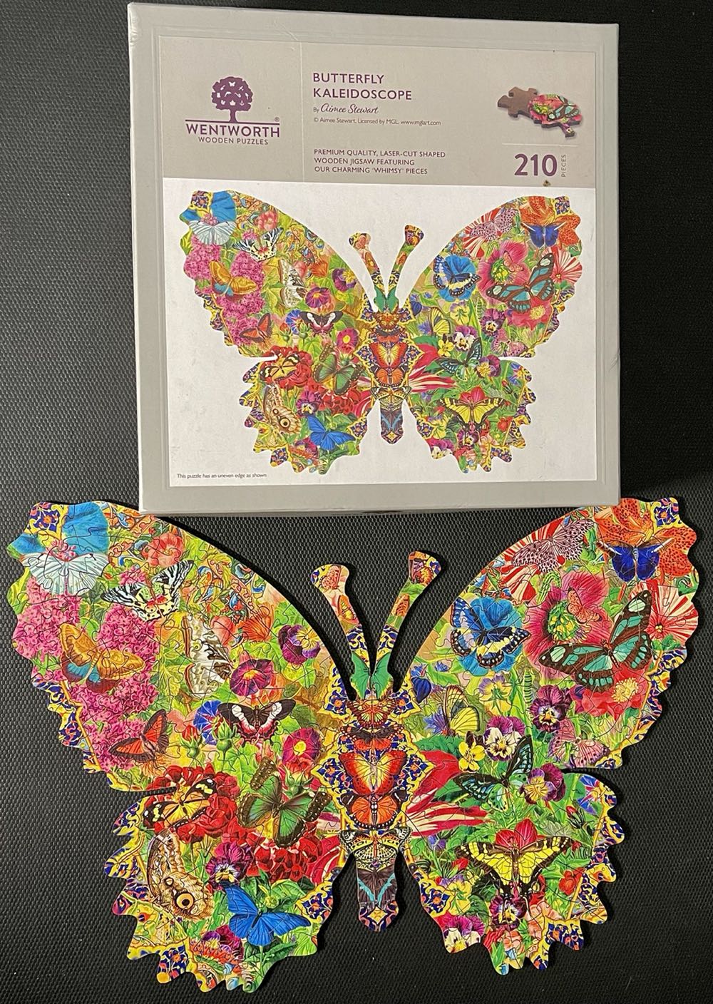 Butterfly Kaleidoscope - Wentworth Wooden Puzzles 🇬🇧 puzzle collectible [Barcode 6050265307462] - Main Image 2