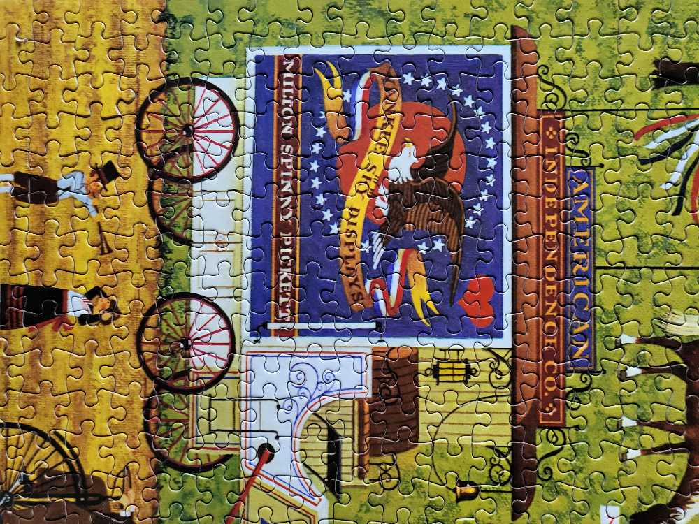 Bang Boom Bam & Pow - Hasbro puzzle collectible [Barcode 653569528081] - Main Image 3