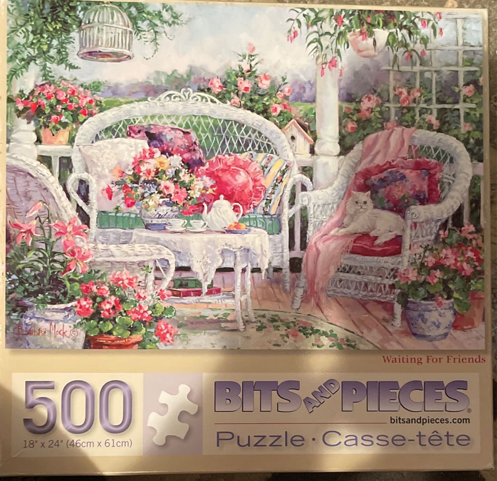 Harry Potter: Hogwarts Crest With Floral Design