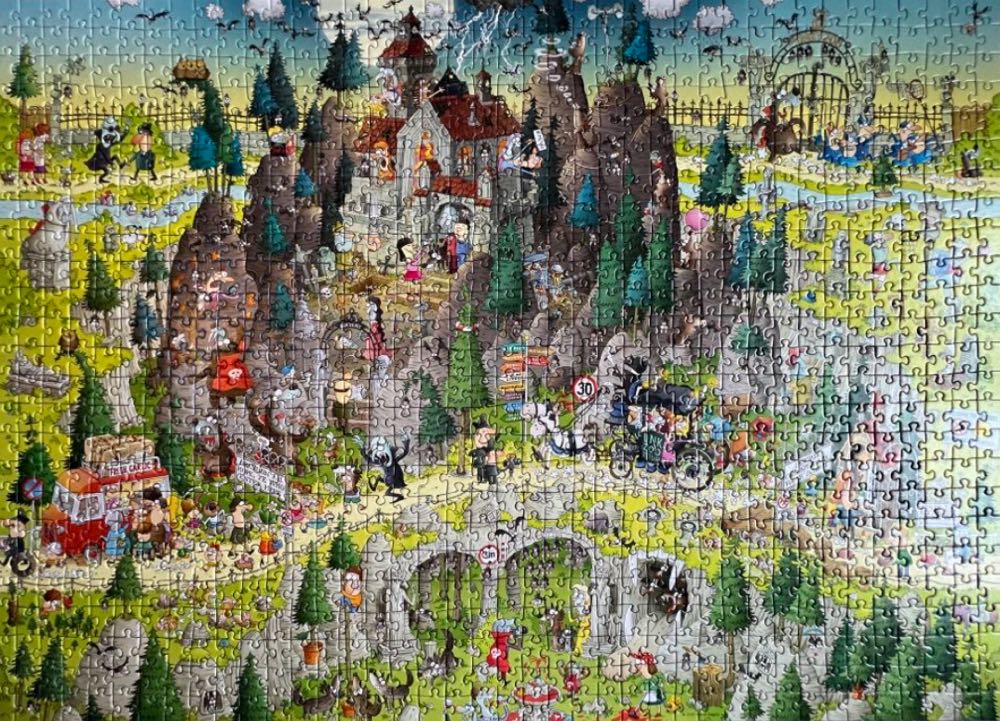 Transylvanian Habitat - HEYE puzzle collectible [Barcode 4001689299637] - Main Image 3