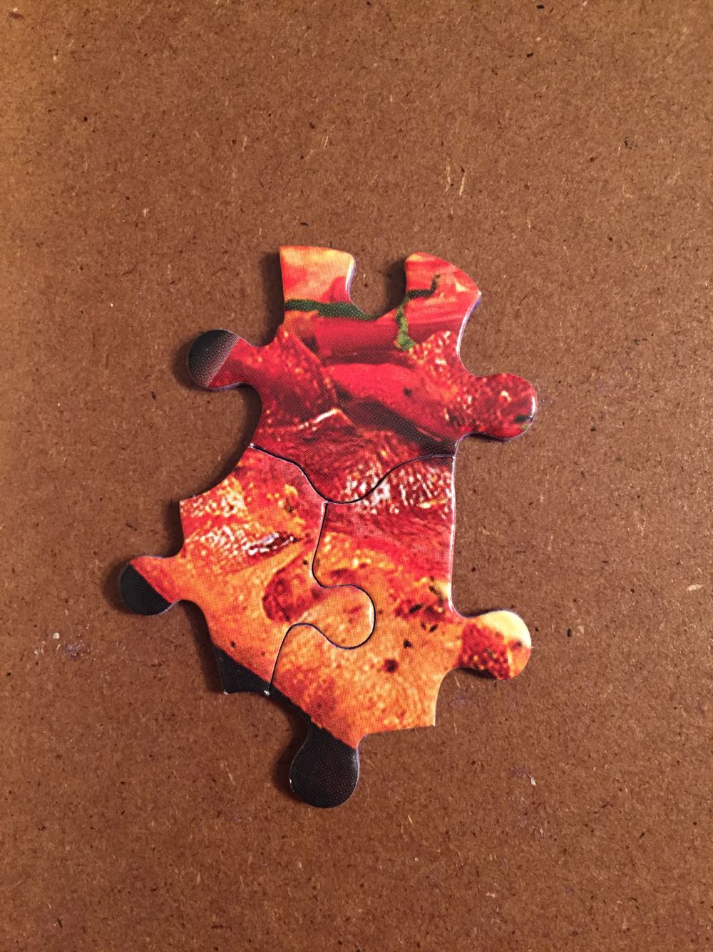 ZZ - That’s Amore! (SOLD) - White Mountain Puzzles puzzle collectible [Barcode 724819260416] - Main Image 4