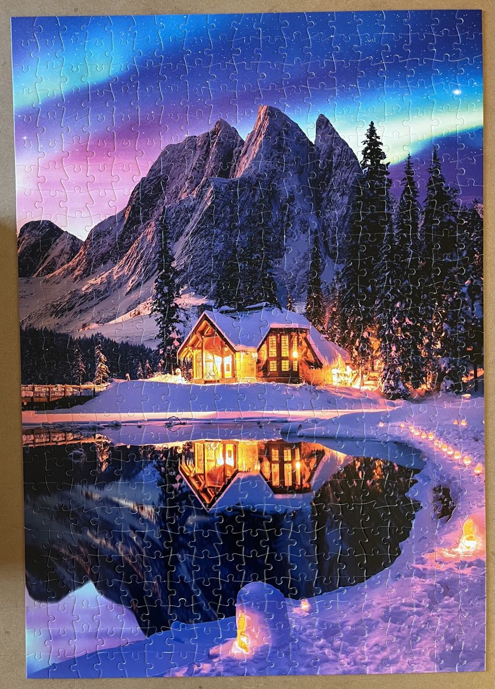 Northern Lights Woods - Blanc By Buffalo puzzle collectible [Barcode 079346550302] - Main Image 2