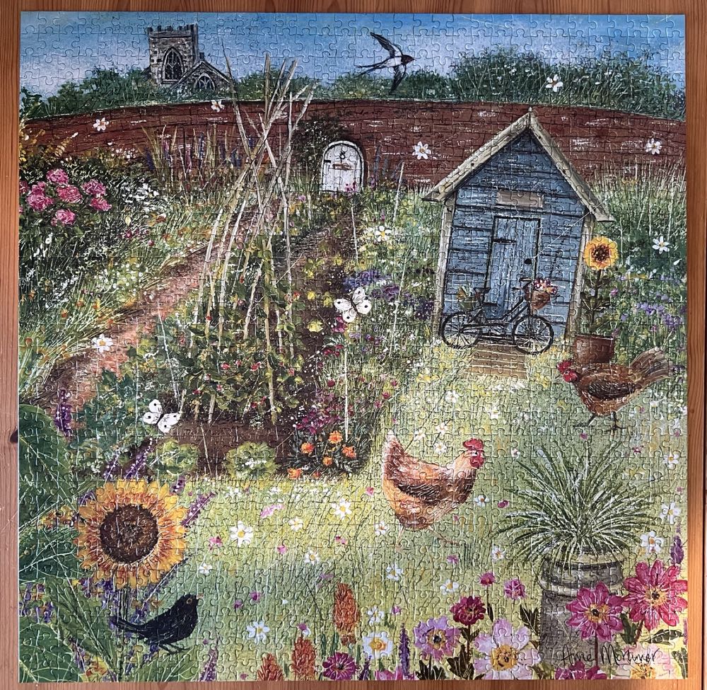 The Vegetable Patch - Otter House puzzle collectible [Barcode 5017680023514] - Main Image 2