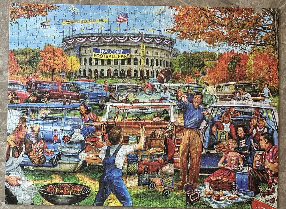 Tailgating Fun - RoseArt puzzle collectible [Barcode 4895145433105] - Main Image 3