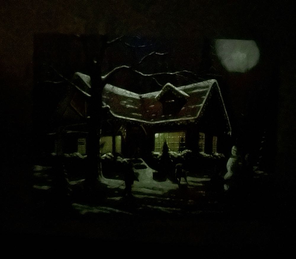 Family Traditions - Bits & Pieces puzzle collectible [Barcode 192949035080] - Main Image 4