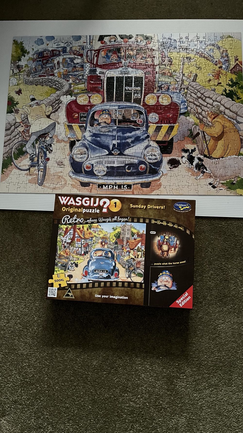 Wasgij Original #1 Sunday Drivers - Zondagsrijders - Jumbo puzzle collectible [Barcode 8710126191460] - Main Image 2