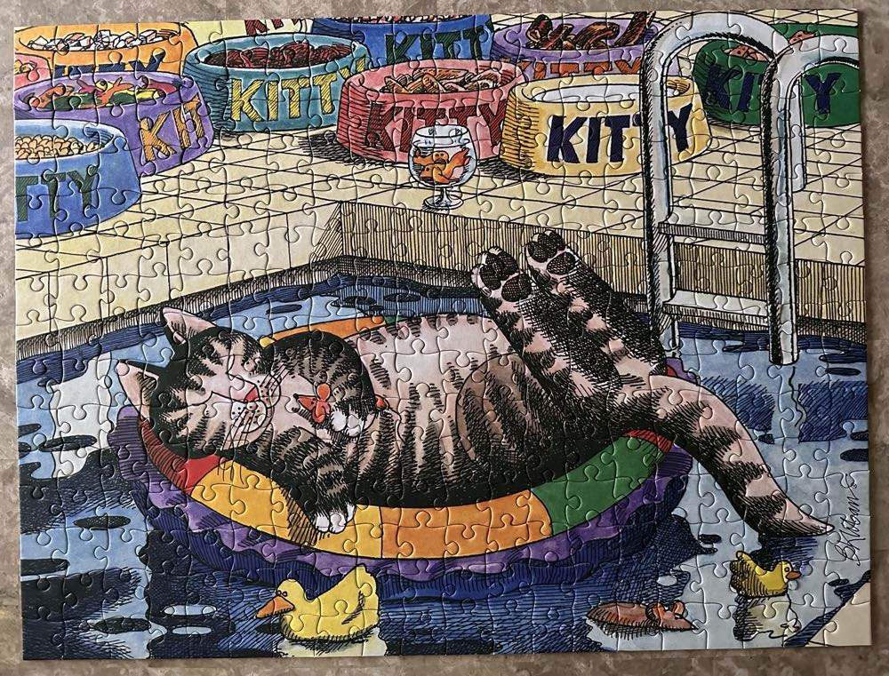 Pool Cat - Pomegranate puzzle collectible [Barcode 9780764955242] - Main Image 3