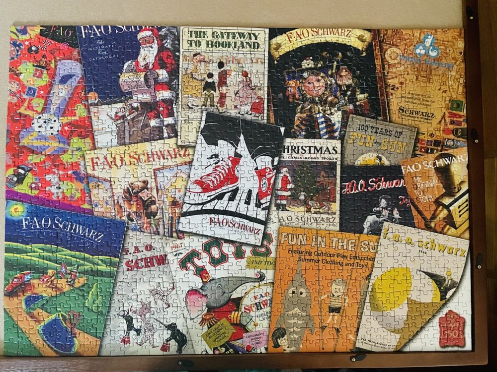 Fao Schwarz 150th Anniversary - Ravensburger puzzle collectible [Barcode 666273191236] - Main Image 2