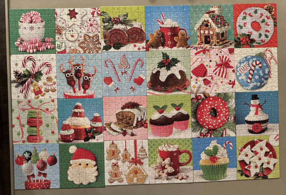 Advent Calendar - Sweet Christmas - Eurographics 🇨🇦 puzzle collectible [Barcode 628136656665] - Main Image 2