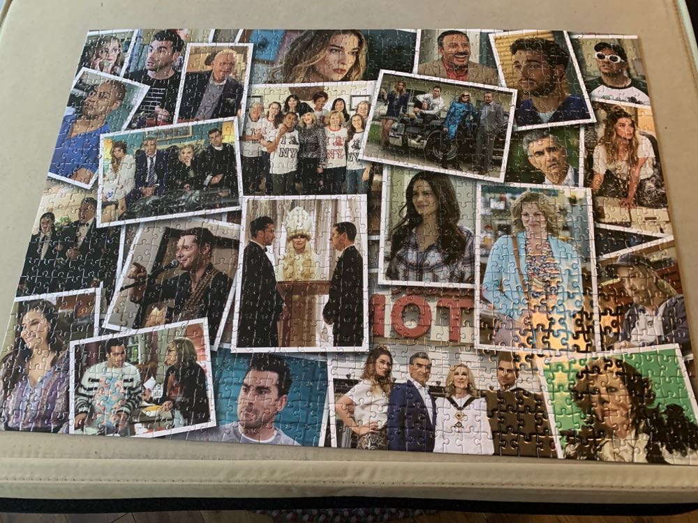 Schitt’s Creek - Aquarius puzzle collectible [Barcode 840391151710] - Main Image 2