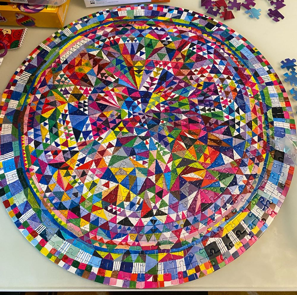 Triangle Pattern - Eeboo puzzle collectible [Barcode 689196510786] - Main Image 2