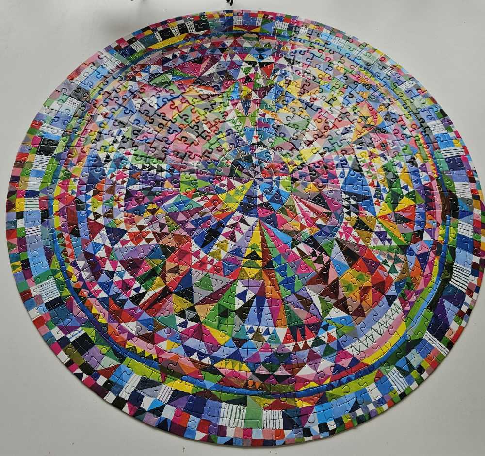 Triangle Pattern - Eeboo puzzle collectible [Barcode 689196510786] - Main Image 3