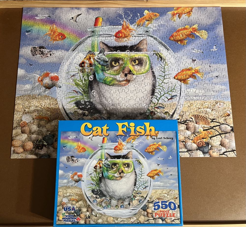 ***Cat Fish - BORROW KWN - White Mountain Puzzles puzzle collectible [Barcode 724819253814] - Main Image 3