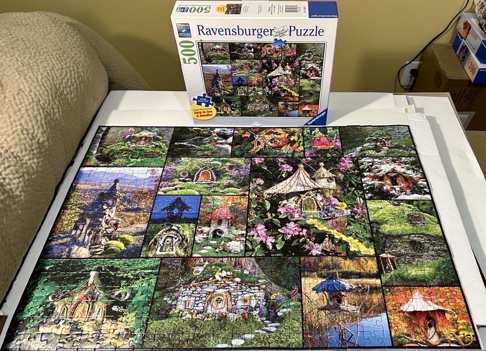 Meet Me At The Beach - Ravensburger puzzle collectible [Barcode 4005556135905] - Main Image 3