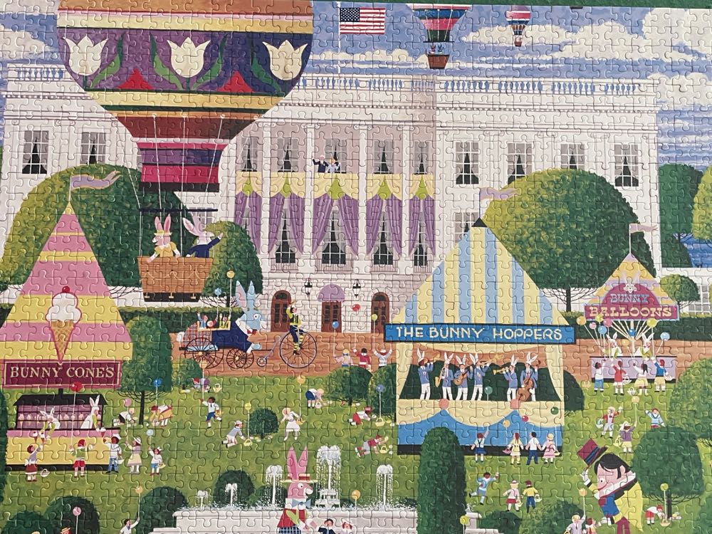 White House Easter Egg Hunt - Mega puzzle collectible [Barcode 072348092009] - Main Image 2
