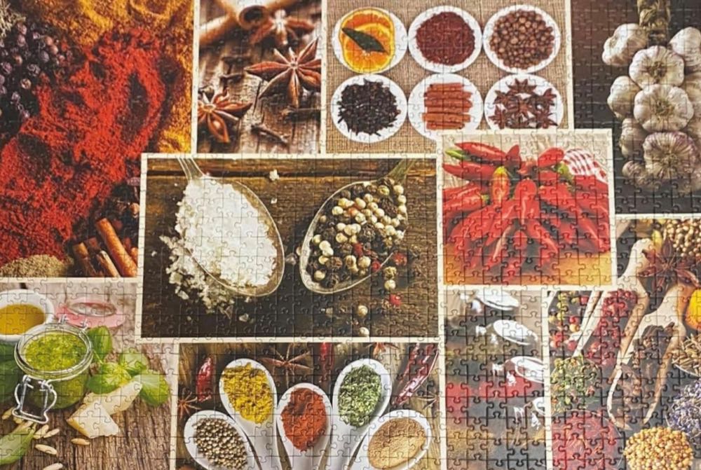 Spices - Trefl puzzle collectible [Barcode 5900511104707] - Main Image 3