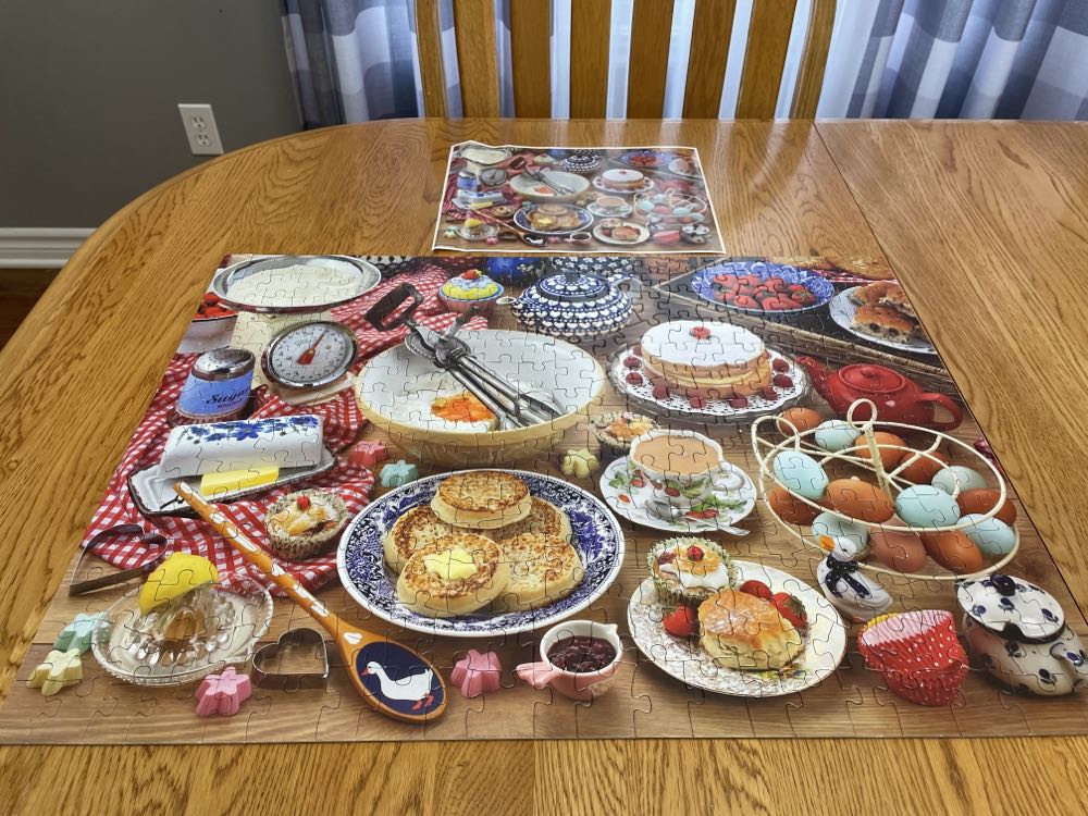 Baking - Sold - White Mountain Puzzles puzzle collectible [Barcode 724819259670] - Main Image 3